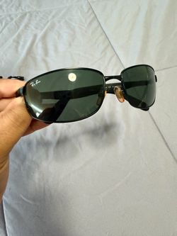 Men’s Ray Ban sunglasses