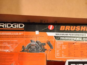 7-1/4” Ridgid 18 volt cordless Brushless Rear Handle Circular Saw