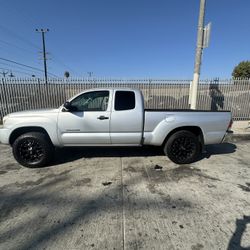 Toyota Tacoma