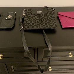 Purses And Clutches