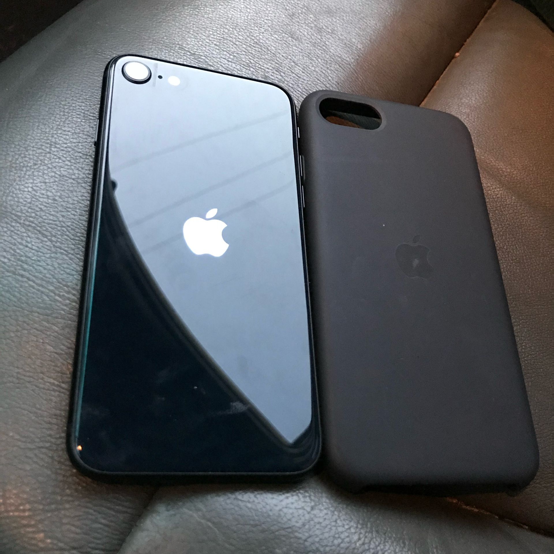 iPhone SE 22 Unlocked