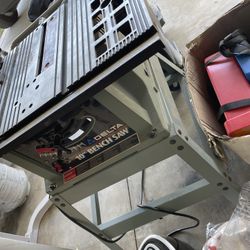 Delta 10” Table Saw w/ Folding Workbench