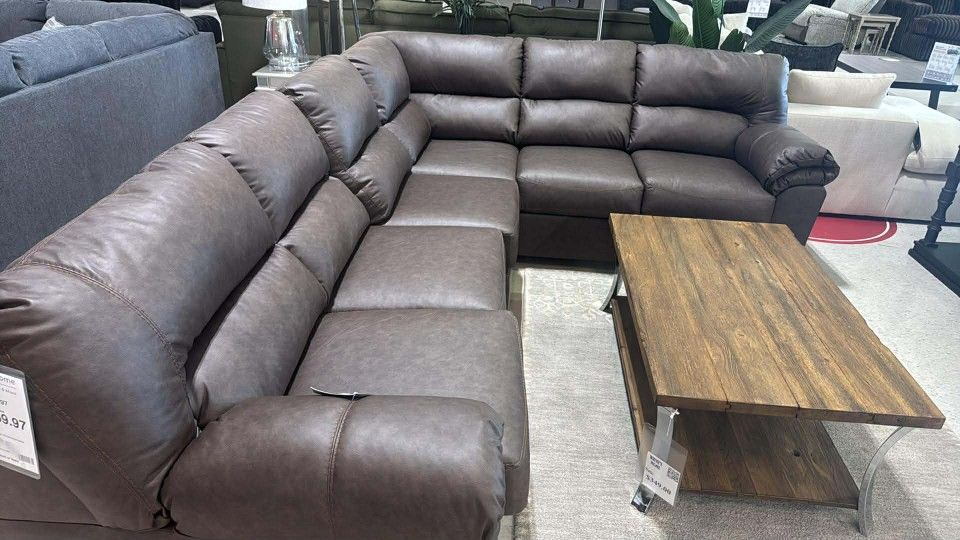 OM• $38 Initial • Brand New Willowbend 3 Piece Sectional