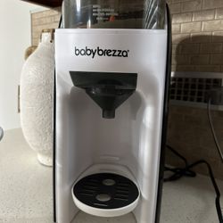 Baby Brezza Advanced Formula 