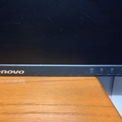 Lenovo vga dvi d with power cord in good conditions