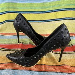 Fashion nova heels size 9