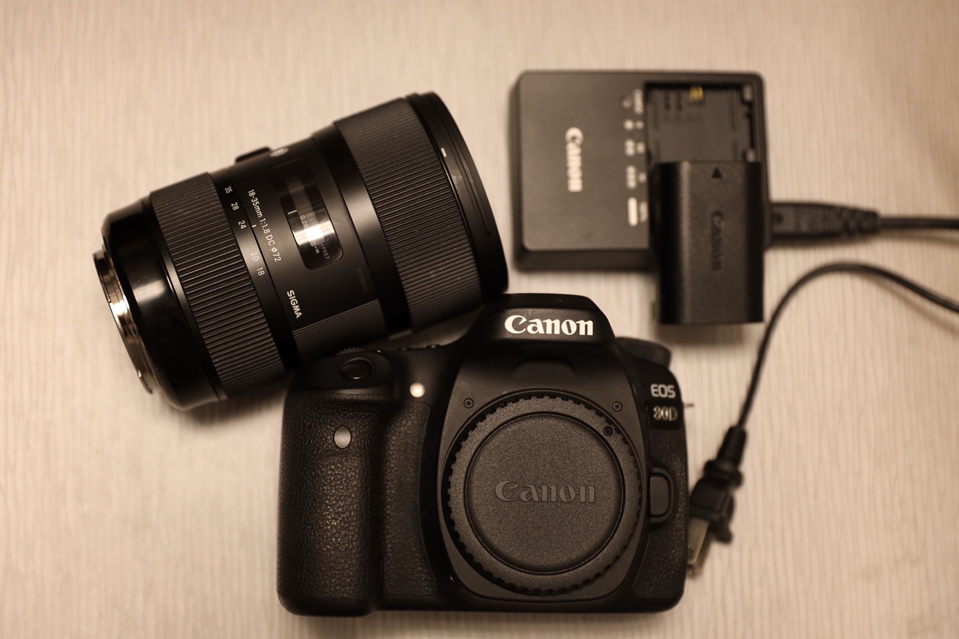 Canon EOS 80D