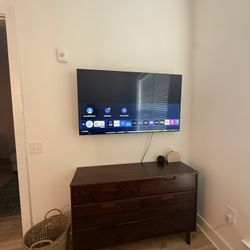 55” Samsung TV