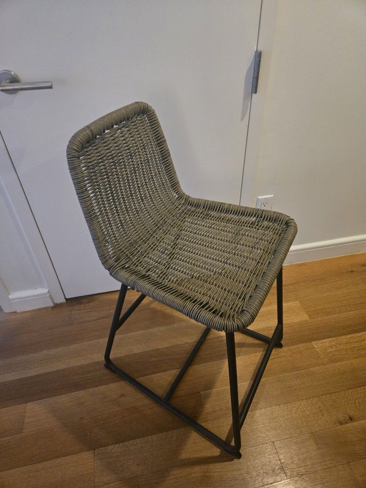 Great Condition - Set Of Two Pottery Barn Counter Stools/chairs (24")