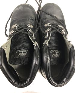 Boy Timberland boot size 3y