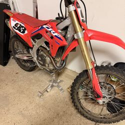 2022 Honda Crf 450 With Pro Circuit Exhaust With Only 34Hours On It