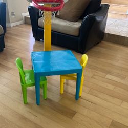 Kids Table And Chairs