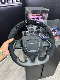 Custom steering wheels