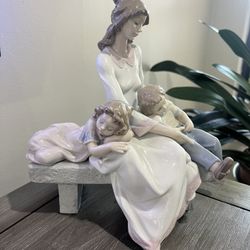 Lladro Limited Collection Figurine - Afternoon Nap 6765