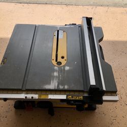 Dewalt Job site Table Saw (DWE7491) 10"