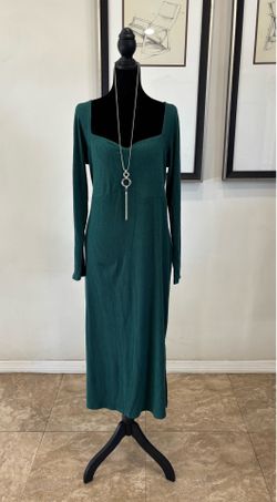 Green long sleeve dress new size L