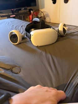 Meta Quest 2 VR Headset with Controllers