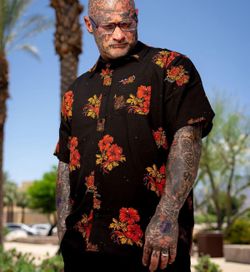 SULLEN CLOTHING Tropical Camp Woven Button Down T Shirt Skull Floral Size Large