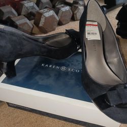 Womans Shoes