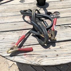 Battery jumper cables 