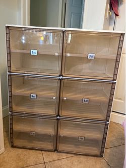 Shoe clothes organizer