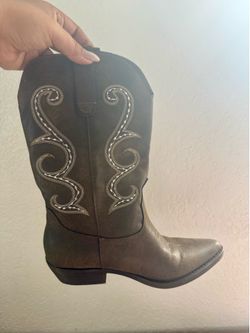 Brown Cowboy boots
