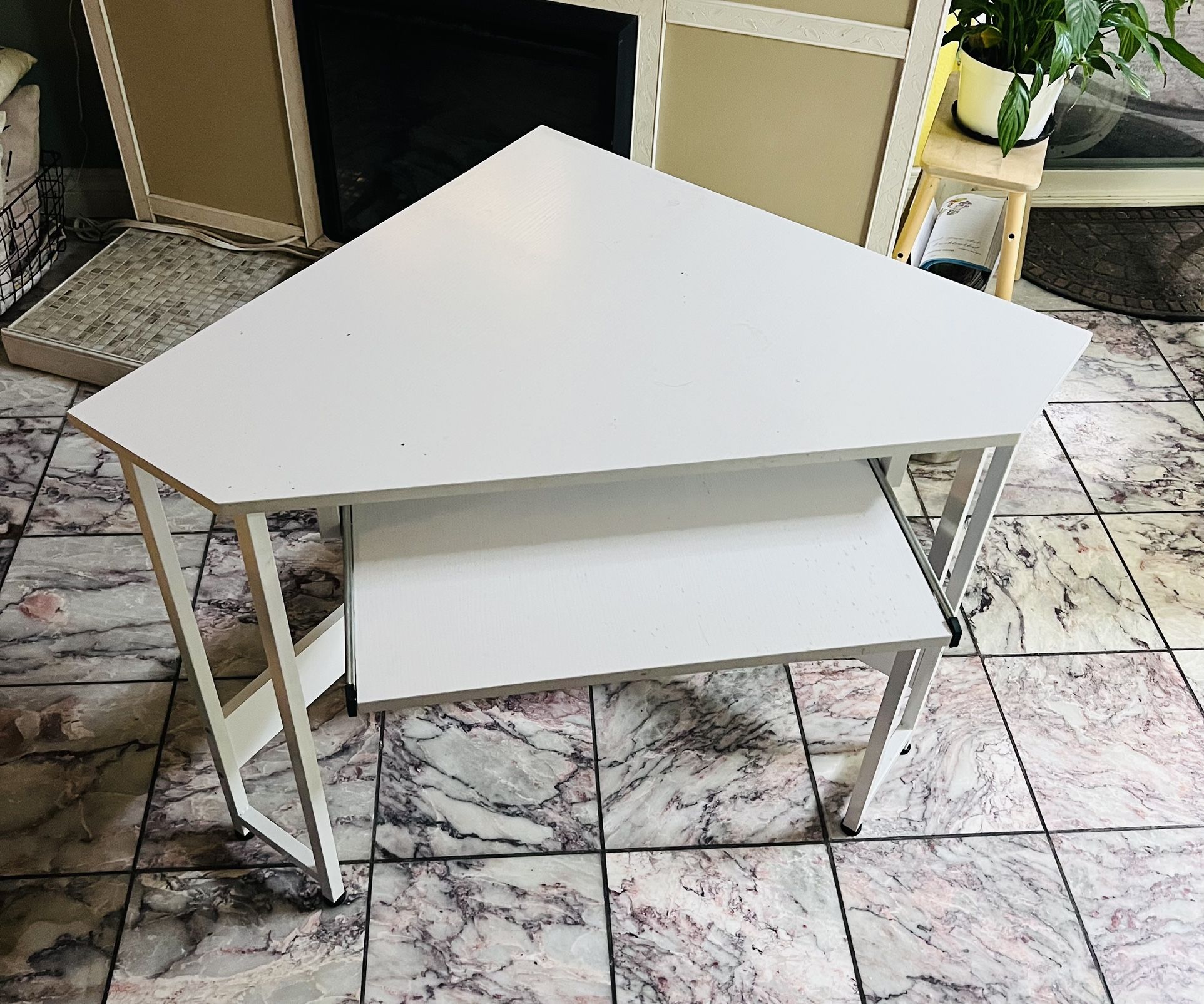 Corner Computer Desk
