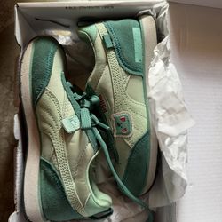 Kids Pokemon puma size 2