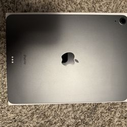 iPad Air 5th Gen 64GB