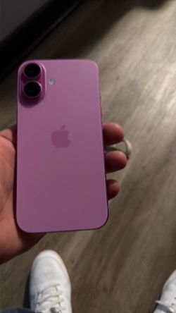 iPhone 16
