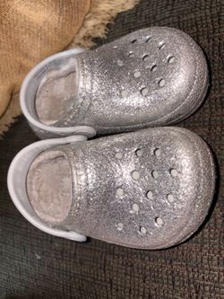 crocs girls