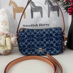 coach Kailey Shoulder Bag In Signature Denim cy701