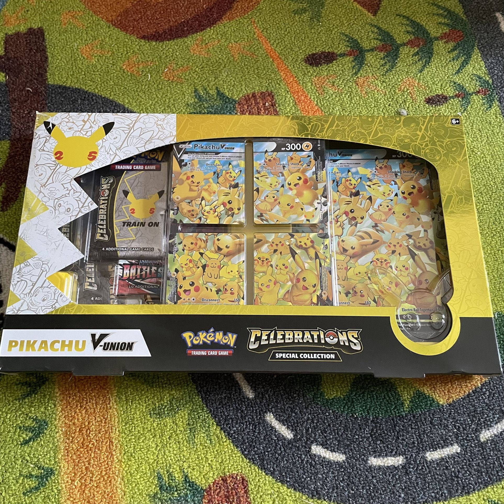 Celebrations Pikachu V-Union Box Pokémon 