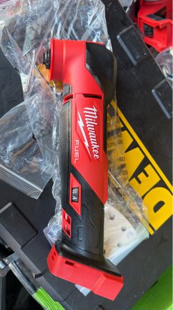 Milwaukee M18 FUEL Oscillating Multi-Tool