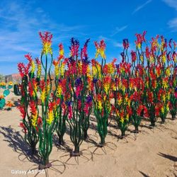 Metal Yard Art 🌵Imports😍POTTERY ❗️