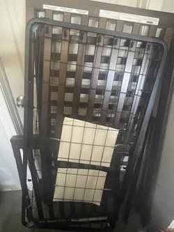 Crib/ toddler daybed