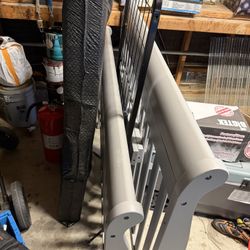 DaVinci Kalani 4-in-1 Convertible Crib in Gray