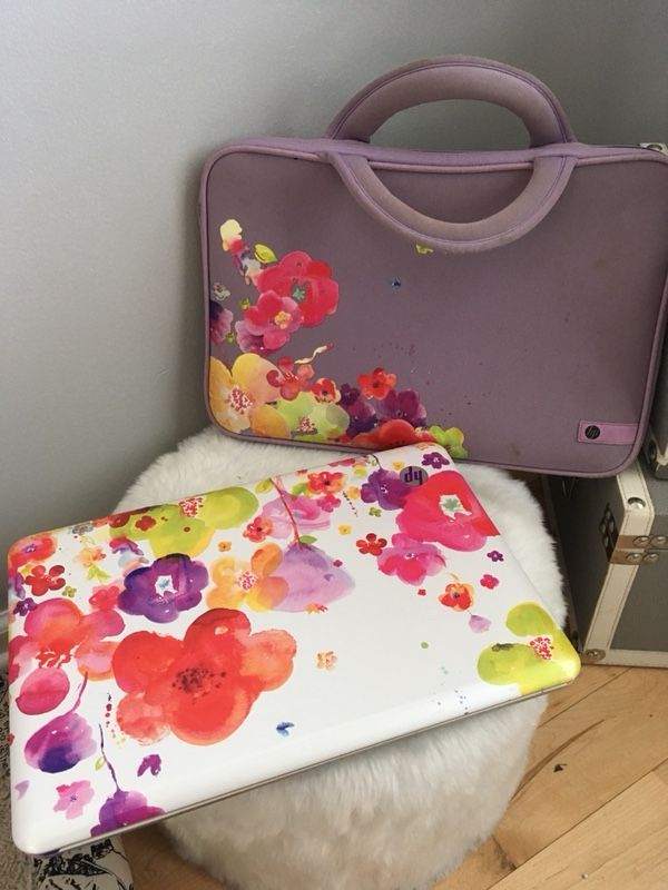 14.5” HP Pavillion dv-5 Garden Dreams Laptop with matching bag
