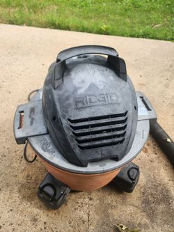 Rigid shop vacum works perfect $35 cash firm Desoto Texas