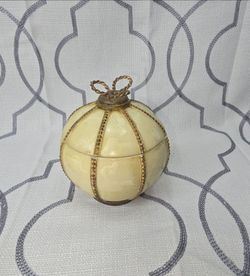 Croscill Home Romanza Jar Trinket Box Potpourri Jar Faux Alabaster Stone