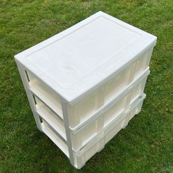 Plastic Storage Drawers