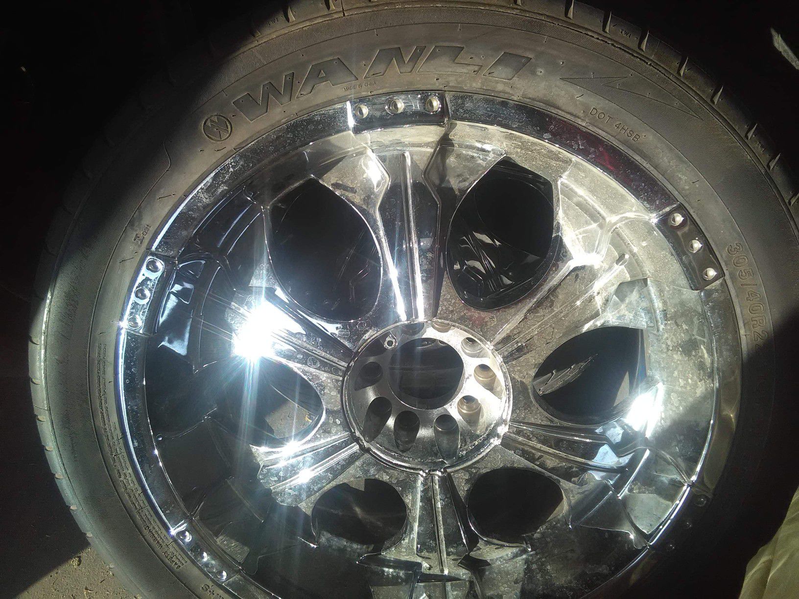 Universal chevy / ford rims