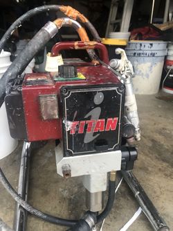 Titan 440i paint machine