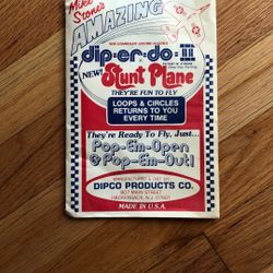 Vintage Dip-er-do Stunt Plane