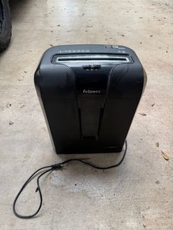 Fellowes Paper Shredder 63CB