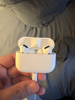 AirPods Pro (2nd gen)