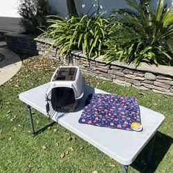 Brand New Small Pet Carrier Crate With New Bed