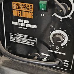 Chicago Electric Mig 180 Welder