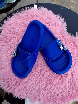 Slide Sandals Kids Girls Boys Non-Slip Slippers Casual Lightweight for Outdoor Beach Pool Shower
