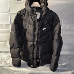 Nike Puffer Coat (Boys)